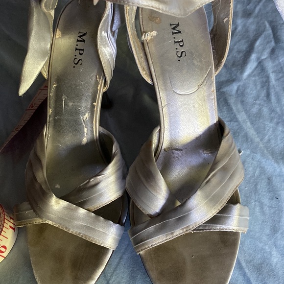 Silver Heels with Ankle Bow - Picture 7 of 8